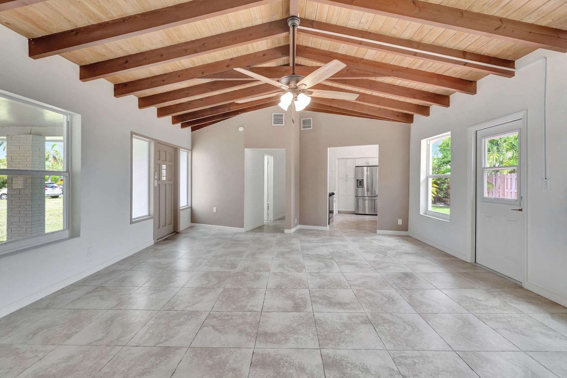 2680 NE 19th Street, Pompano Beach, FL 33062 Photo