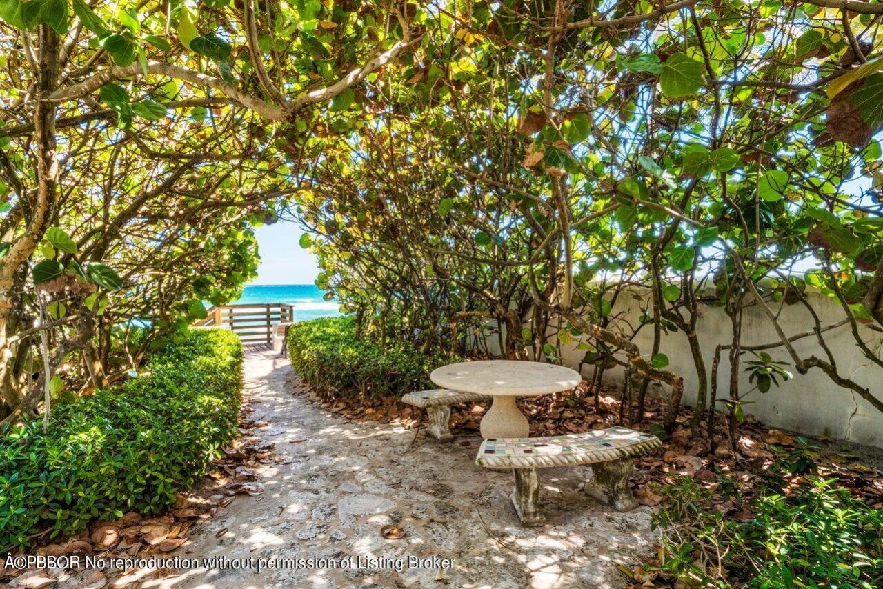 1171 N Ocean Way, Palm Beach, FL 33480 Photo