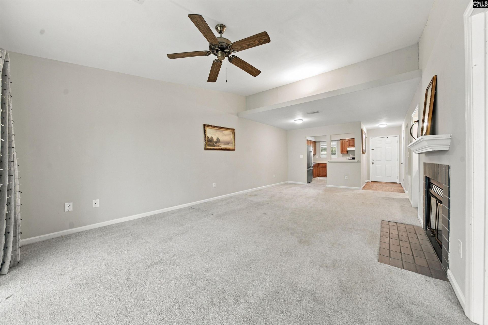 333 Edgewater Lane  Photo 8