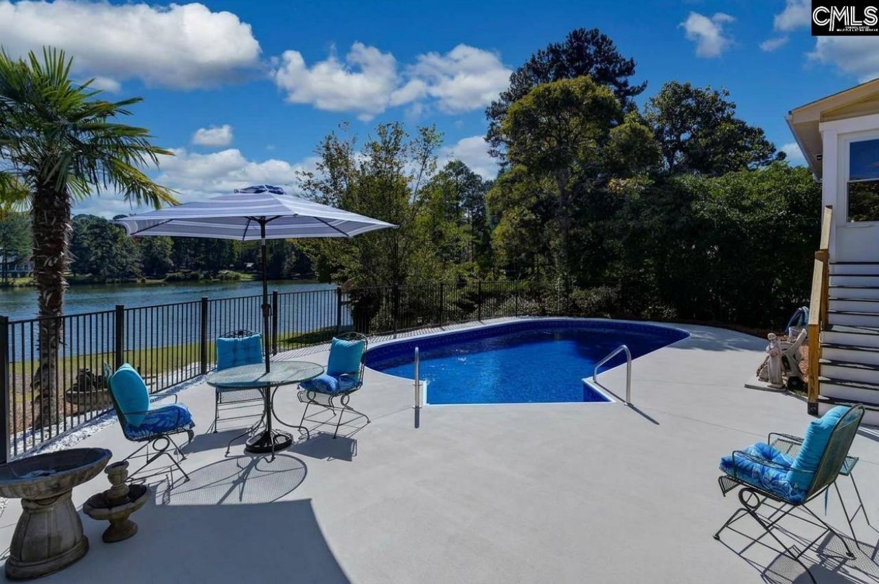 414 Bridgecreek Drive  Photo 6