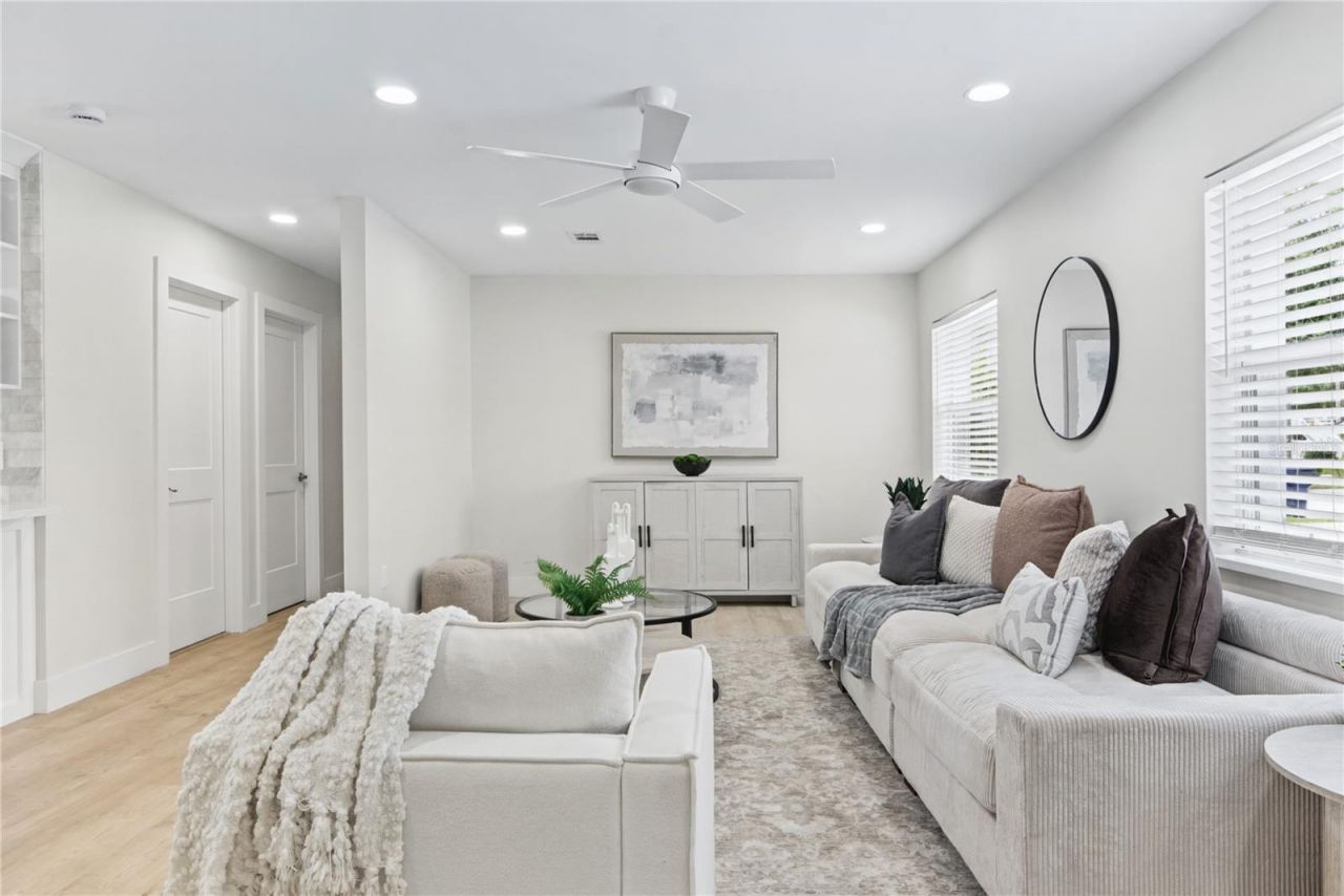 221 Ontario Avenue , Crystal Beach, FL 34681 Photo