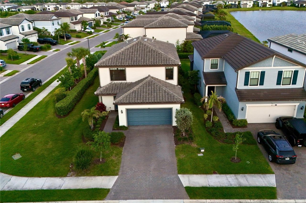6111 Bluestar Court , Lakewood Ranch, FL 34211 Photo