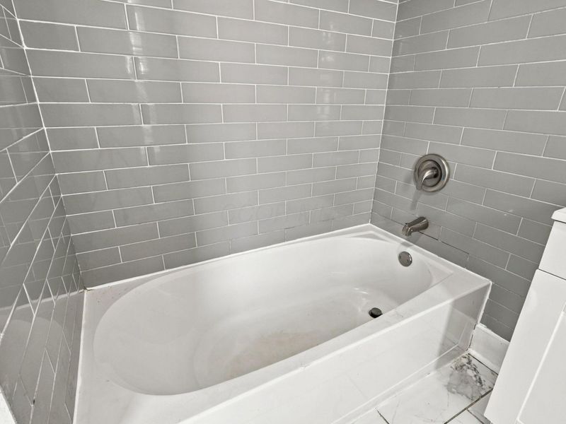 901 Campbell Avenue , Columbus, OH 43223 Photo 28