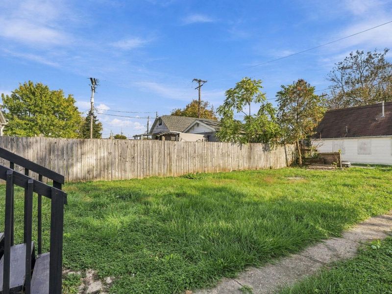 901 Campbell Avenue , Columbus, OH 43223 Photo 42