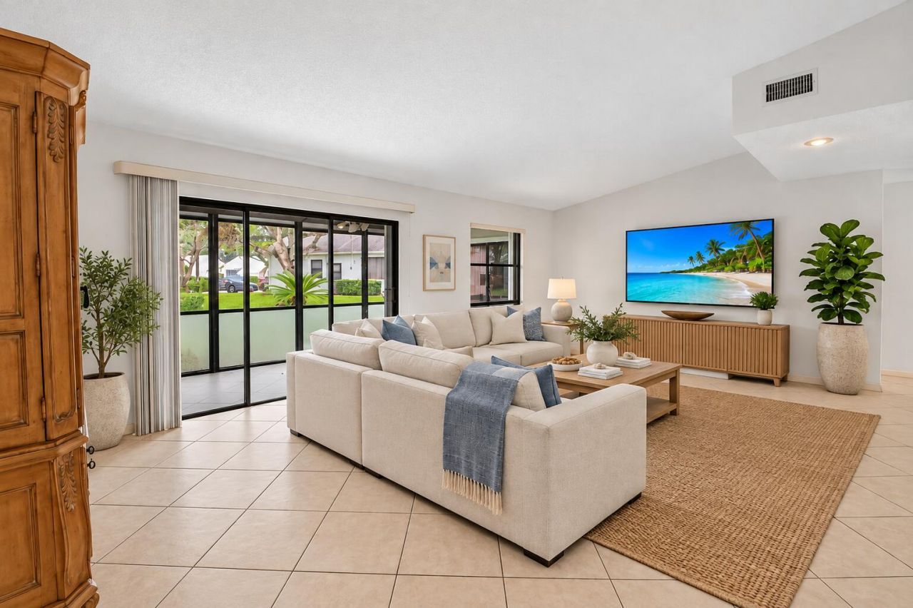 10871 Lake Front Place, Boca Raton, FL 33498 Photo