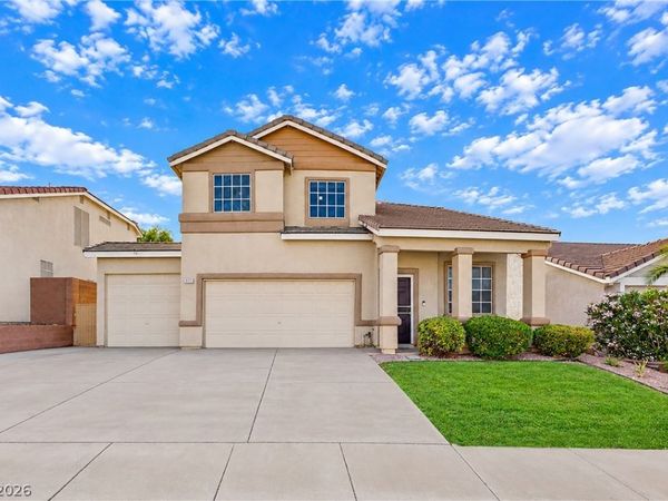 672 Pacific Cascades Drive , Henderson, NV 89012