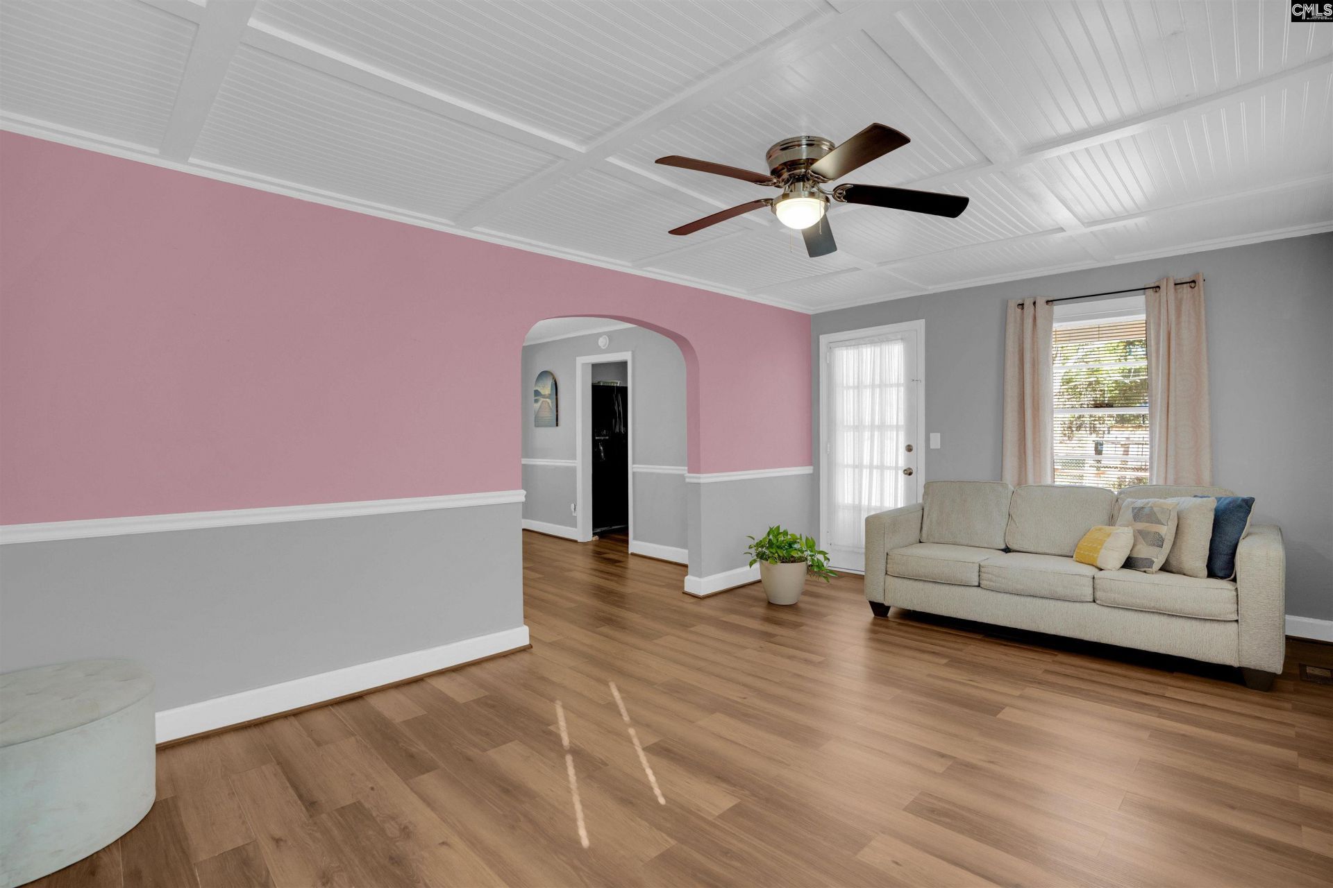 310 Rose Drive  Photo 7