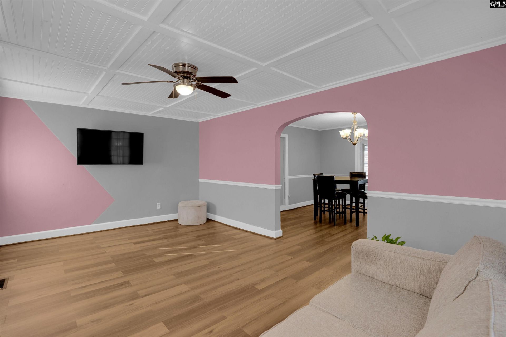 310 Rose Drive  Photo 9