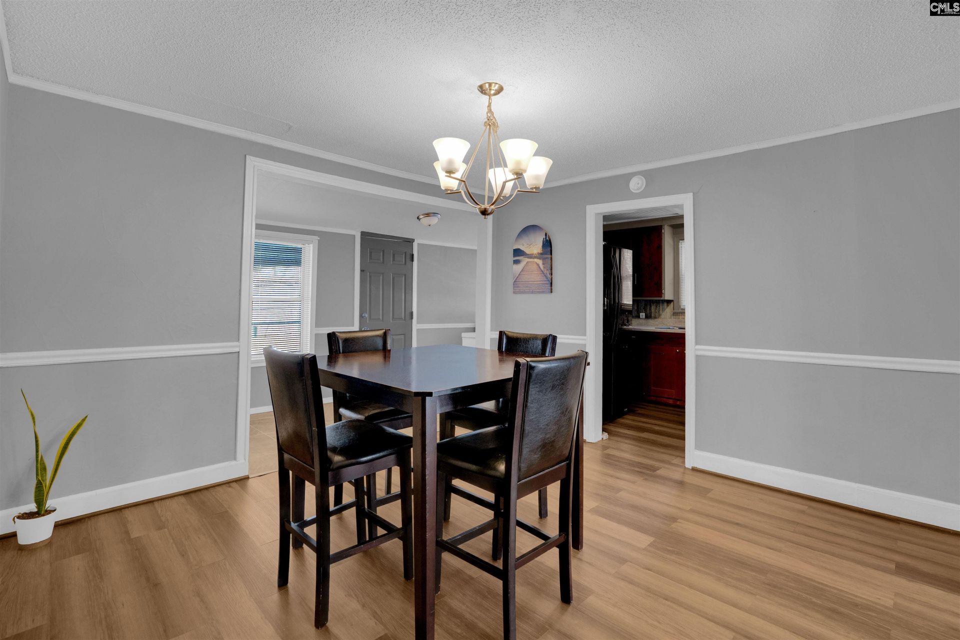 310 Rose Drive  Photo 10