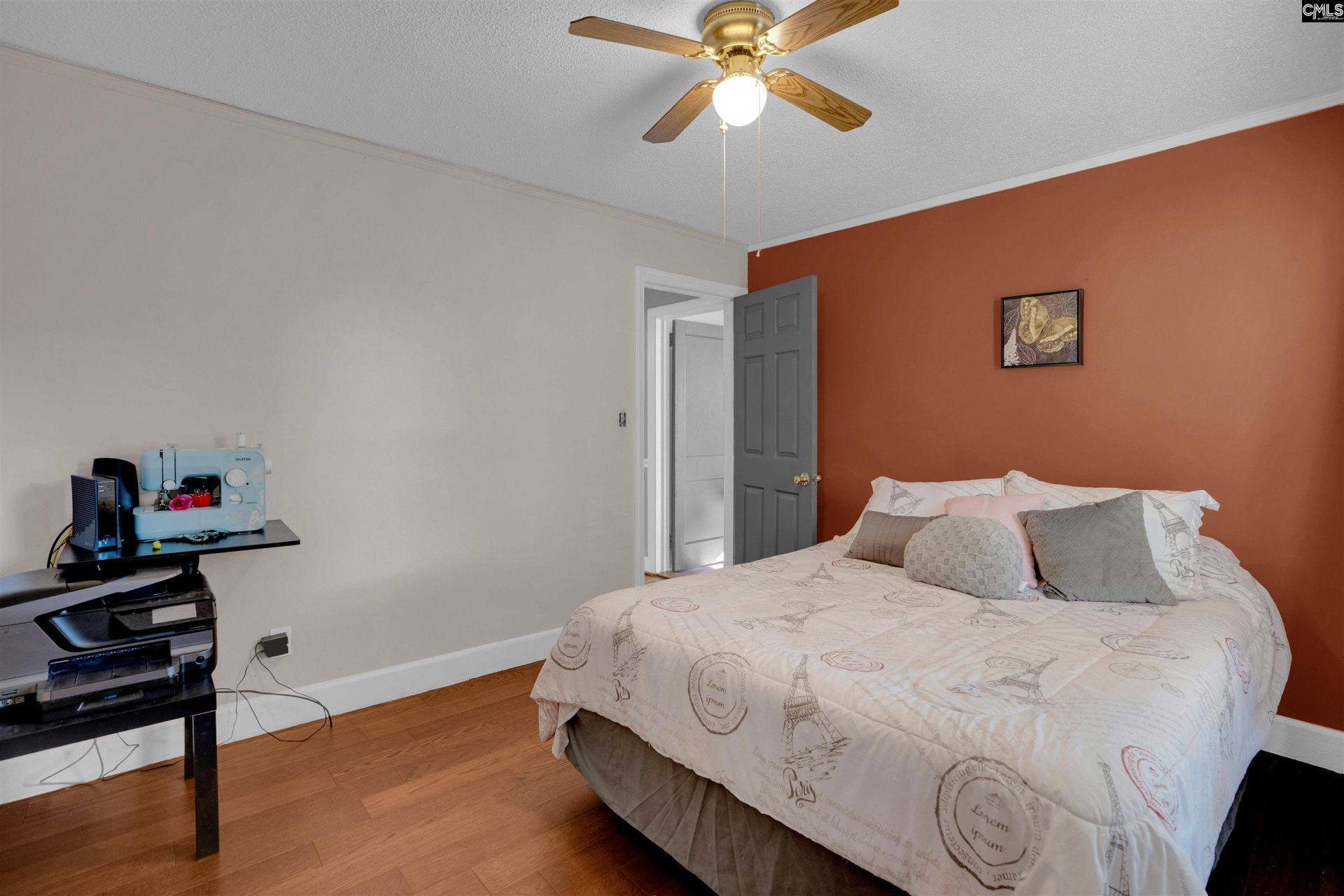 310 Rose Drive  Photo 17