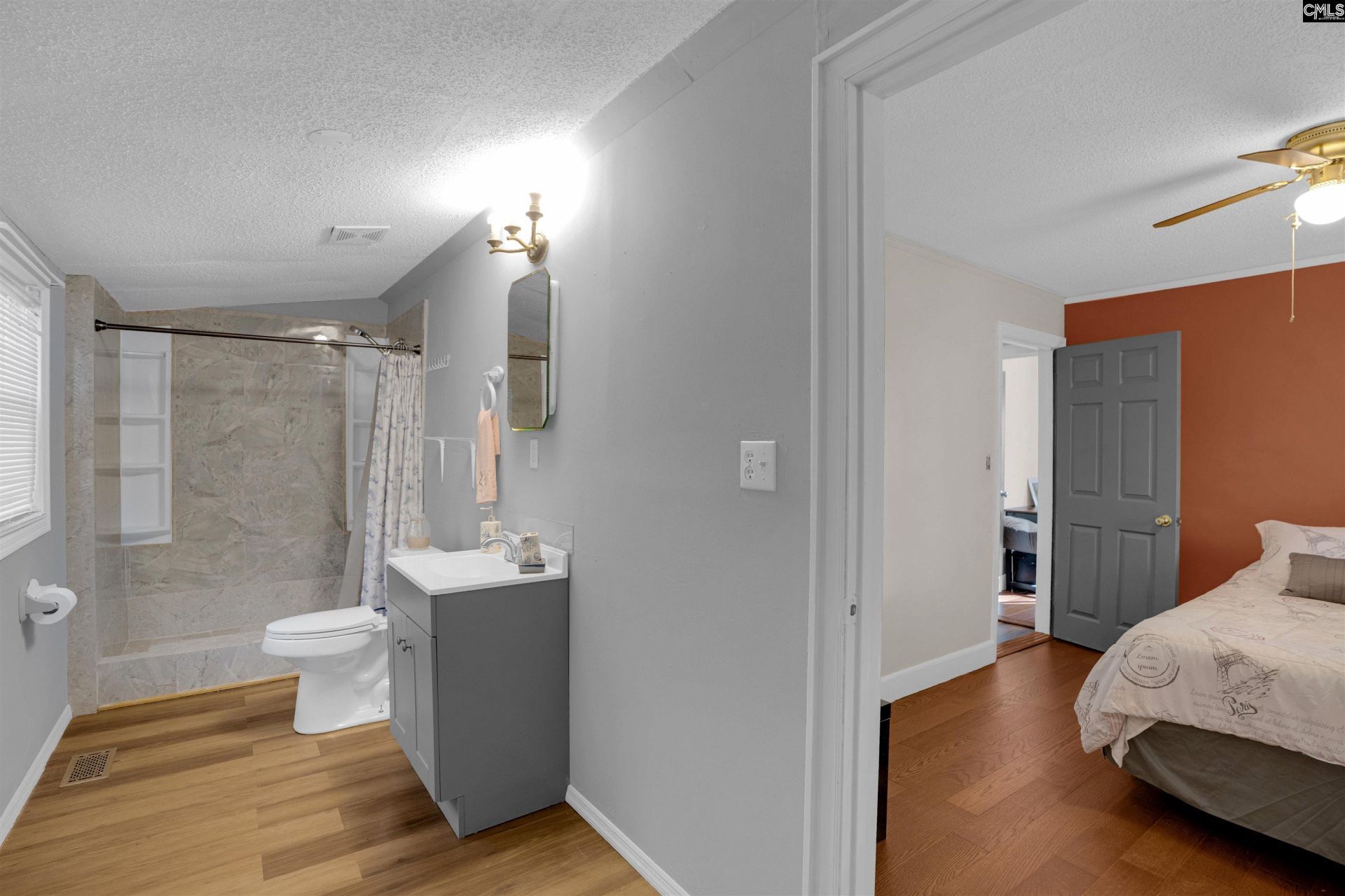310 Rose Drive  Photo 20