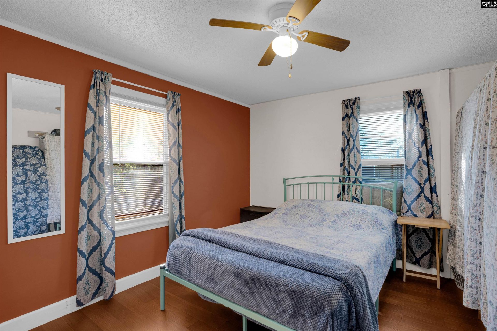 310 Rose Drive  Photo 22