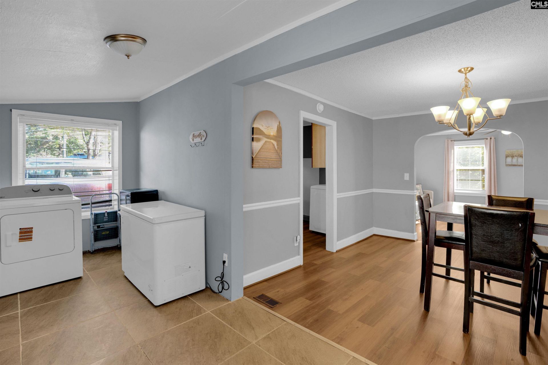 310 Rose Drive  Photo 27
