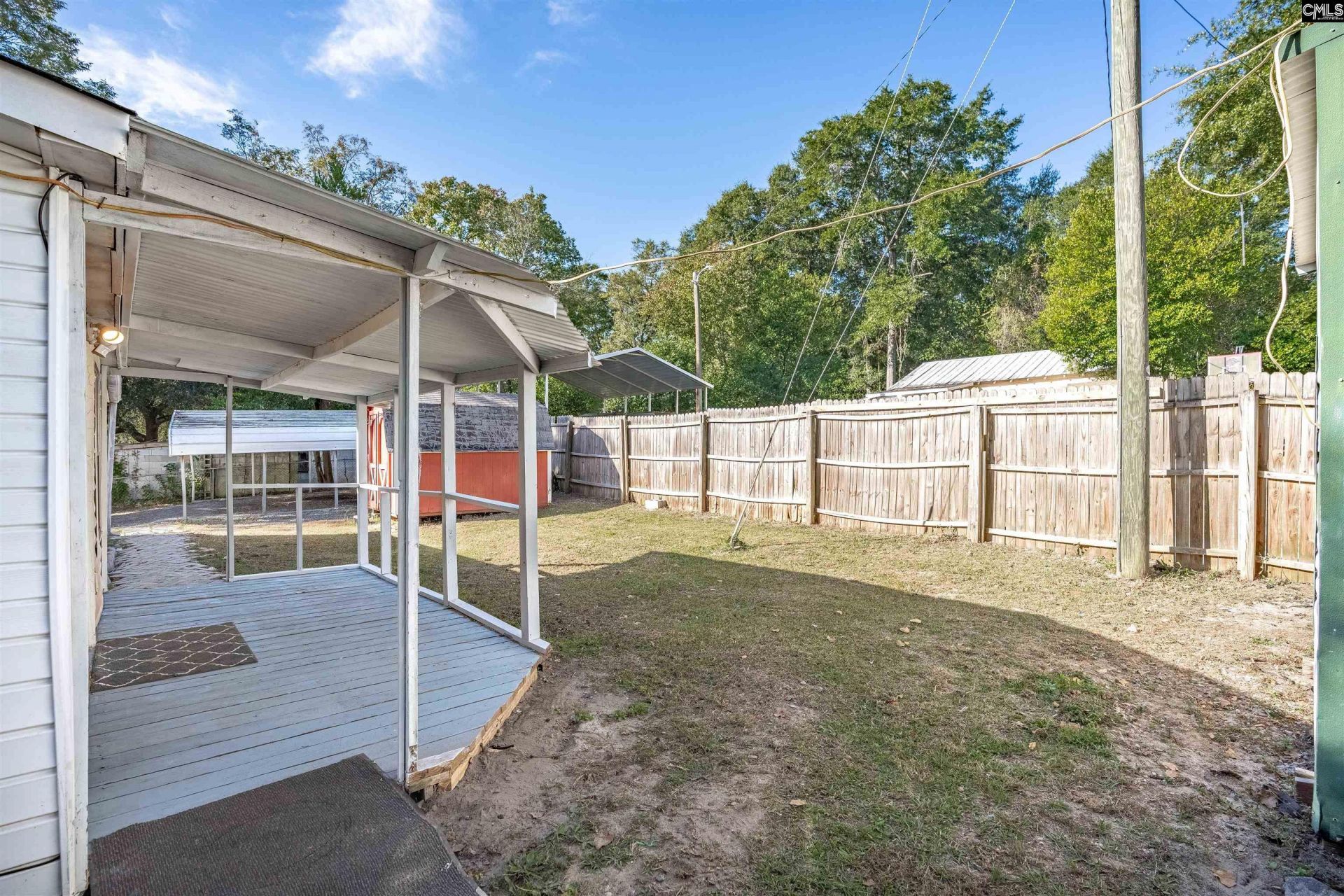 310 Rose Drive  Photo 32