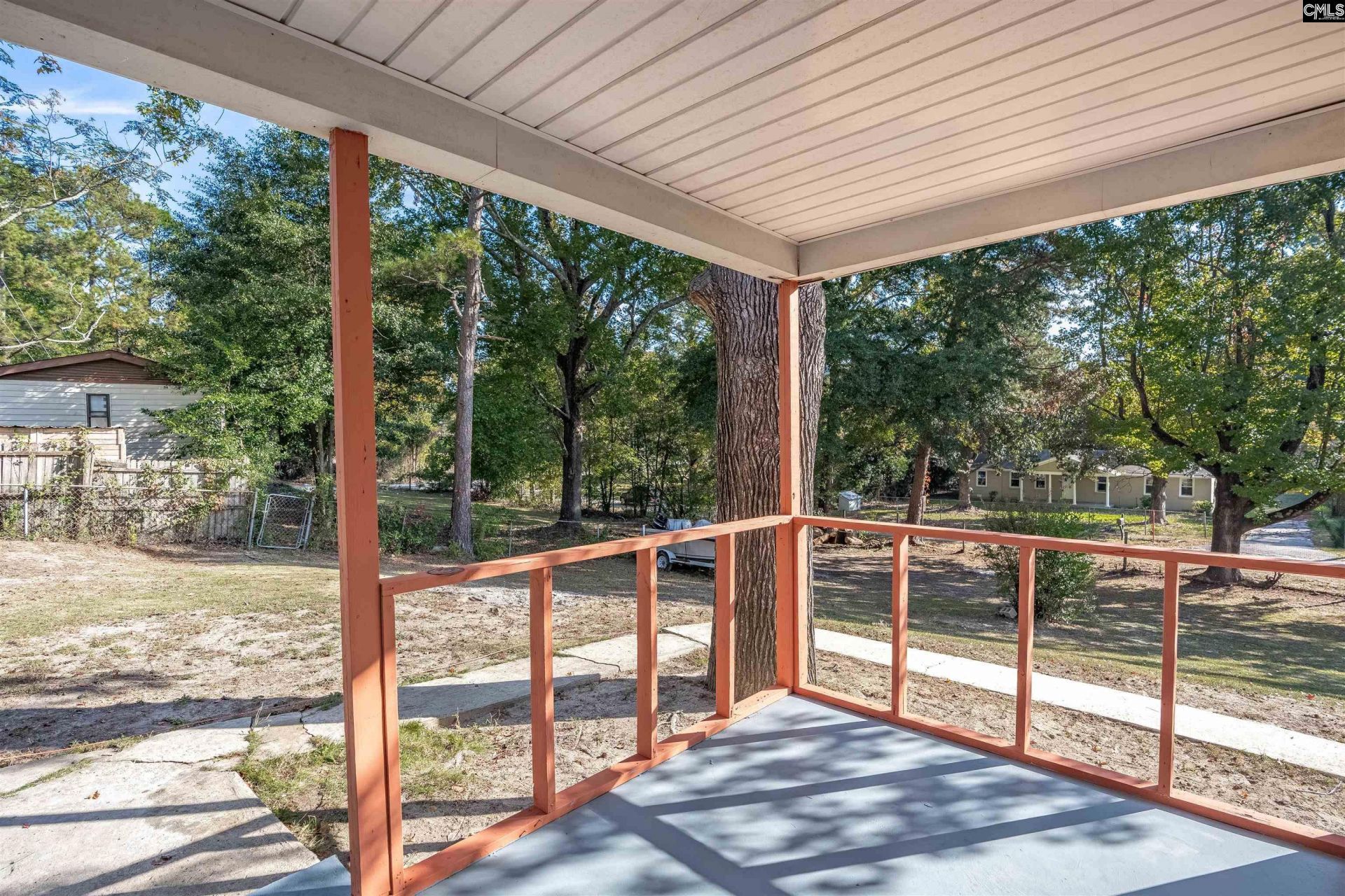 310 Rose Drive  Photo 33