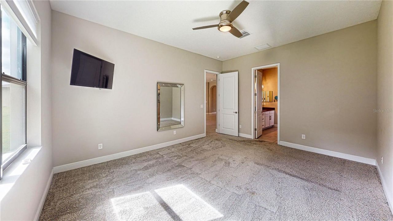 3911 Gaviota Drive , Ruskin, FL 33573 Photo