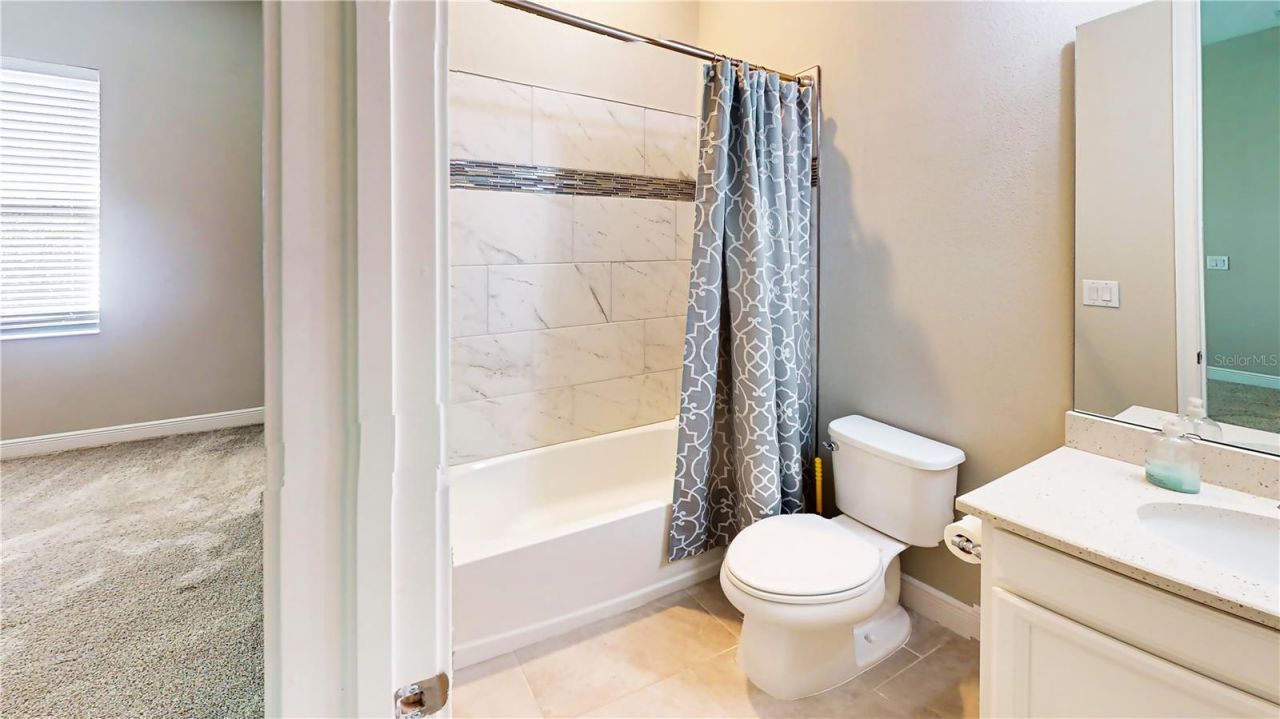 3911 Gaviota Drive , Ruskin, FL 33573 Photo
