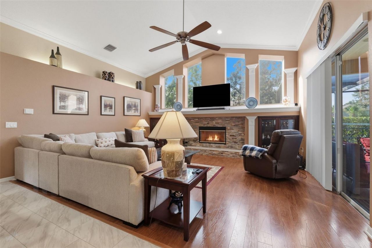 5113 Coopers Hawk Court, Valrico, FL 33596 Main Photo