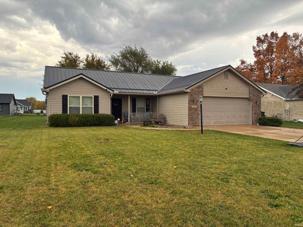 210 Jeremy Drive, Milford, IN 46542