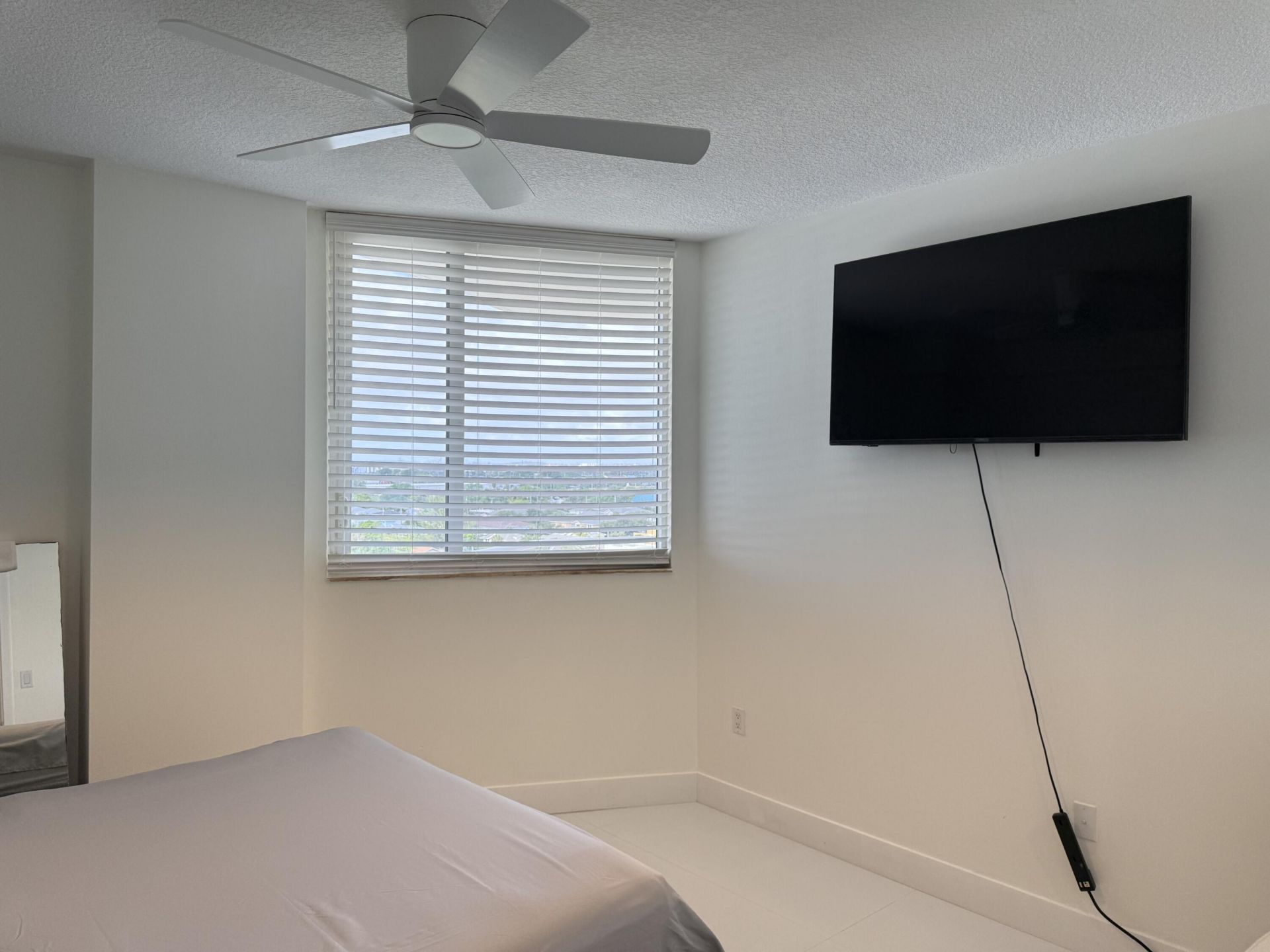 1551 N Flagler Drive, Unit 1108, West Palm Beach, FL 33401 Photo