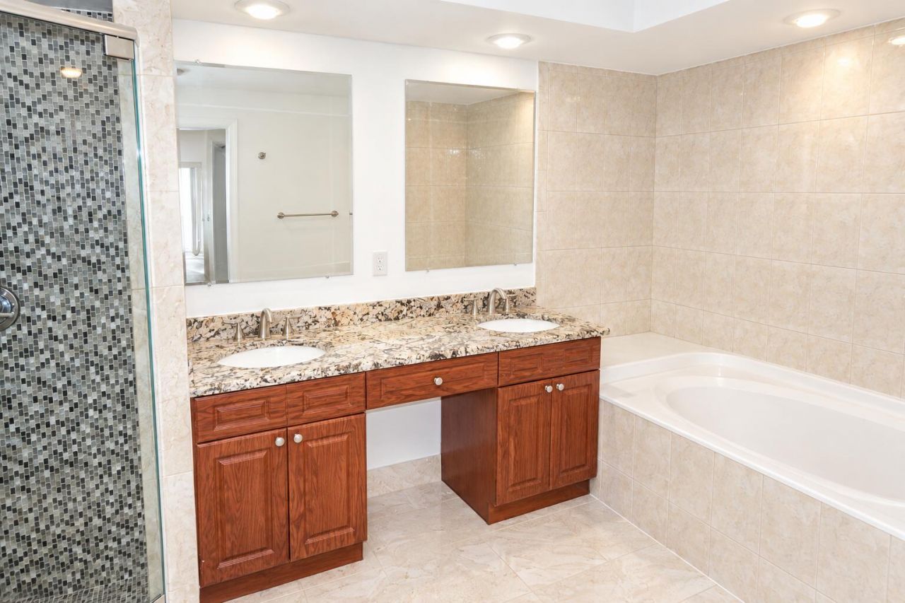 4270 Camrose Lane, West Palm Beach, FL 33417 Photo