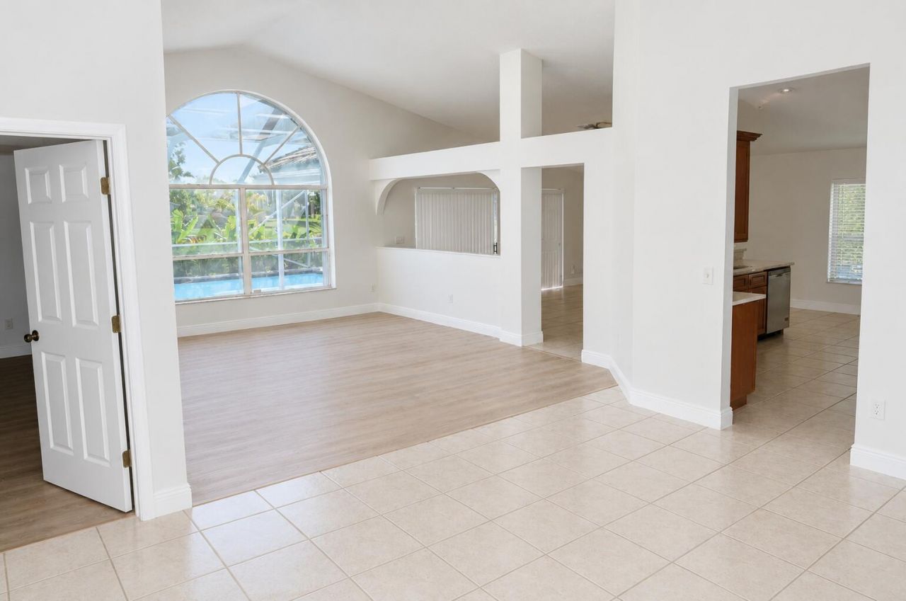4270 Camrose Lane, West Palm Beach, FL 33417 Photo