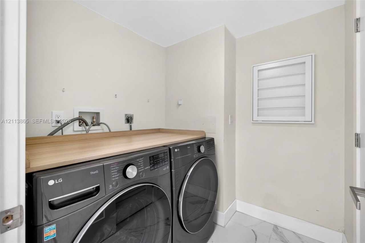 3900 Island Blvd , Unit B408, Aventura, FL 33160 Photo