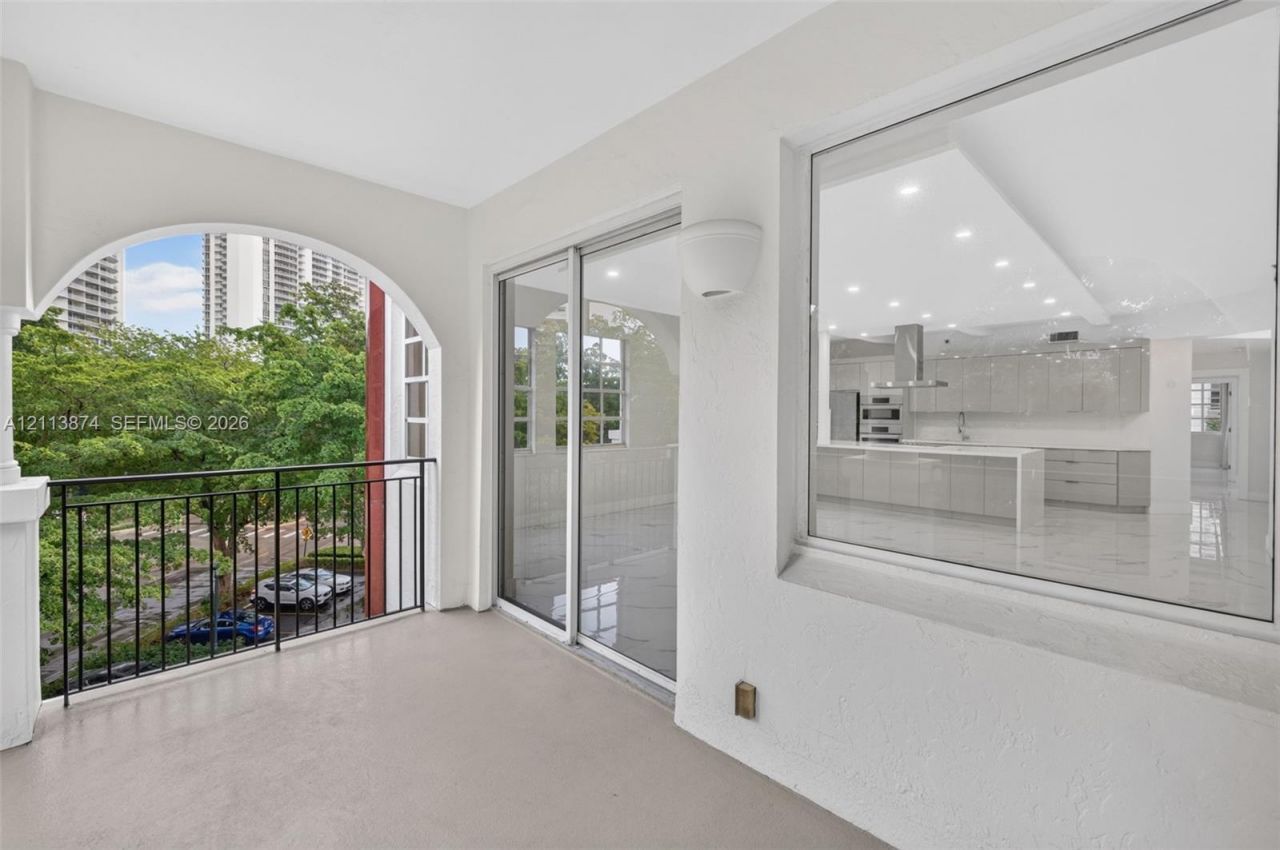 3900 Island Blvd , Unit B408, Aventura, FL 33160 Photo