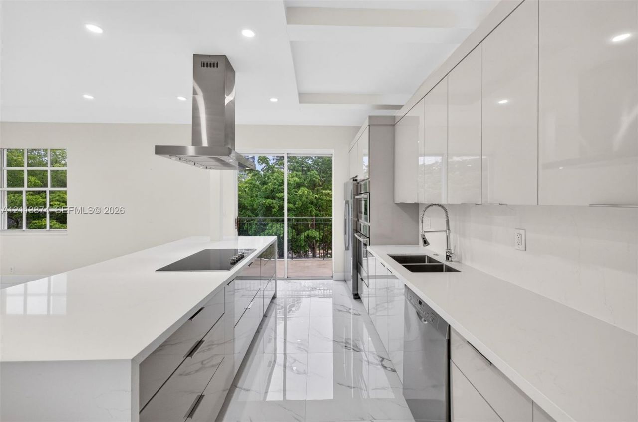 3900 Island Blvd , Unit B408, Aventura, FL 33160 Photo