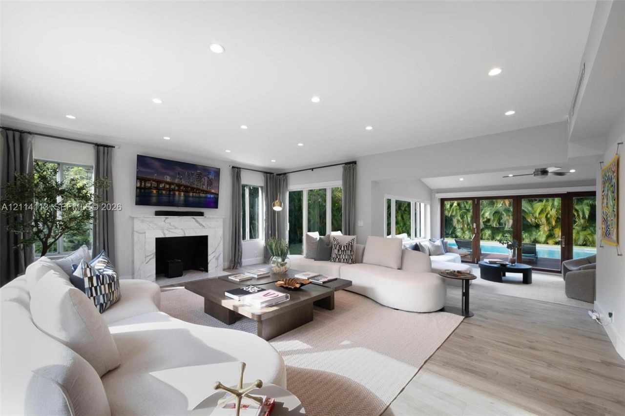 5386 Alton Rd , Miami Beach, FL 33140 Photo