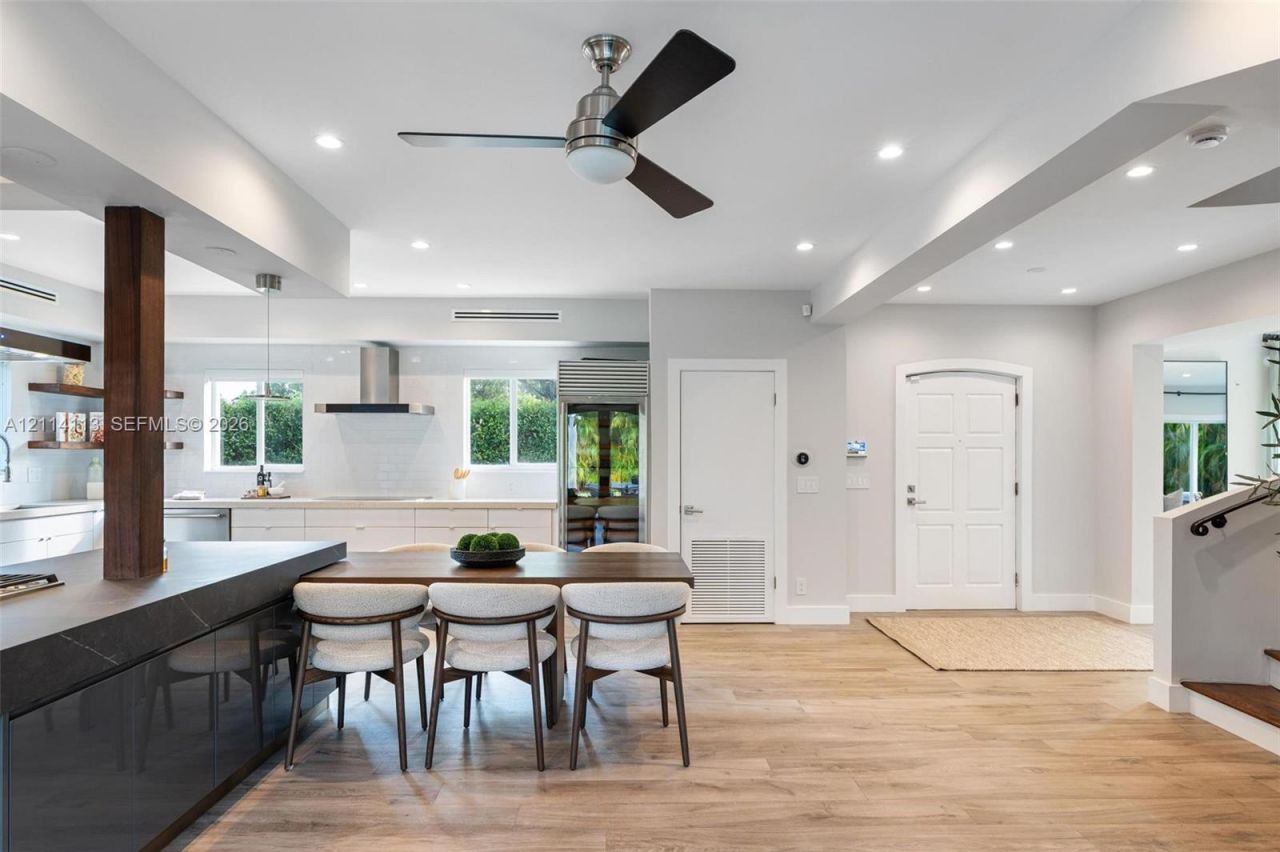 5386 Alton Rd , Miami Beach, FL 33140 Photo