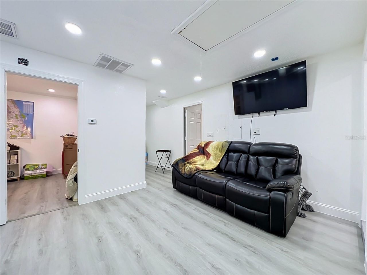 3275 Amberley Park Circle , Kissimmee, FL 34743 Photo