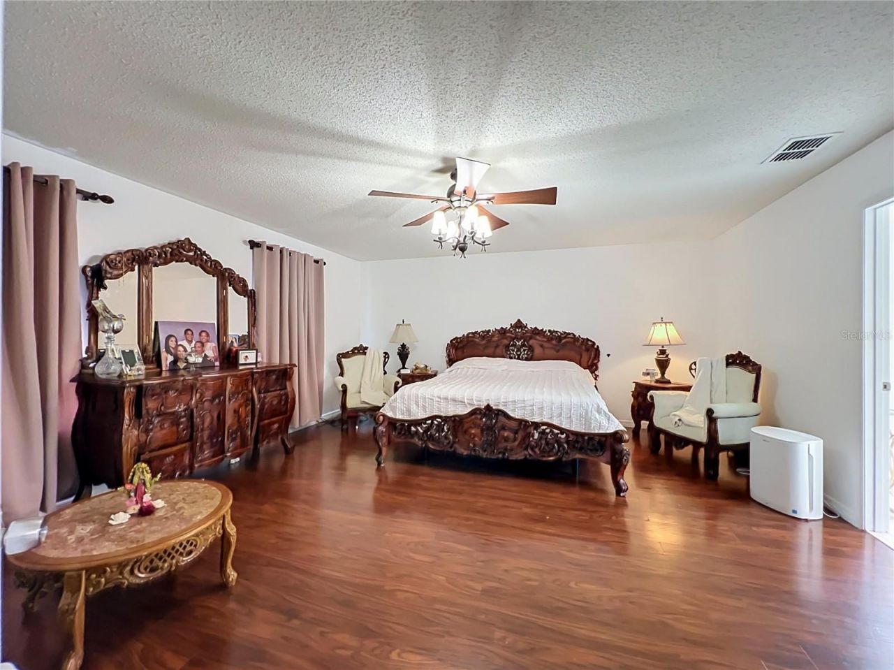3275 Amberley Park Circle , Kissimmee, FL 34743 Photo