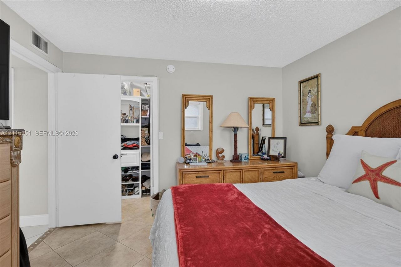 5951 NE 14th Lane , Unit 408N, Fort Lauderdale, FL 33334 Photo