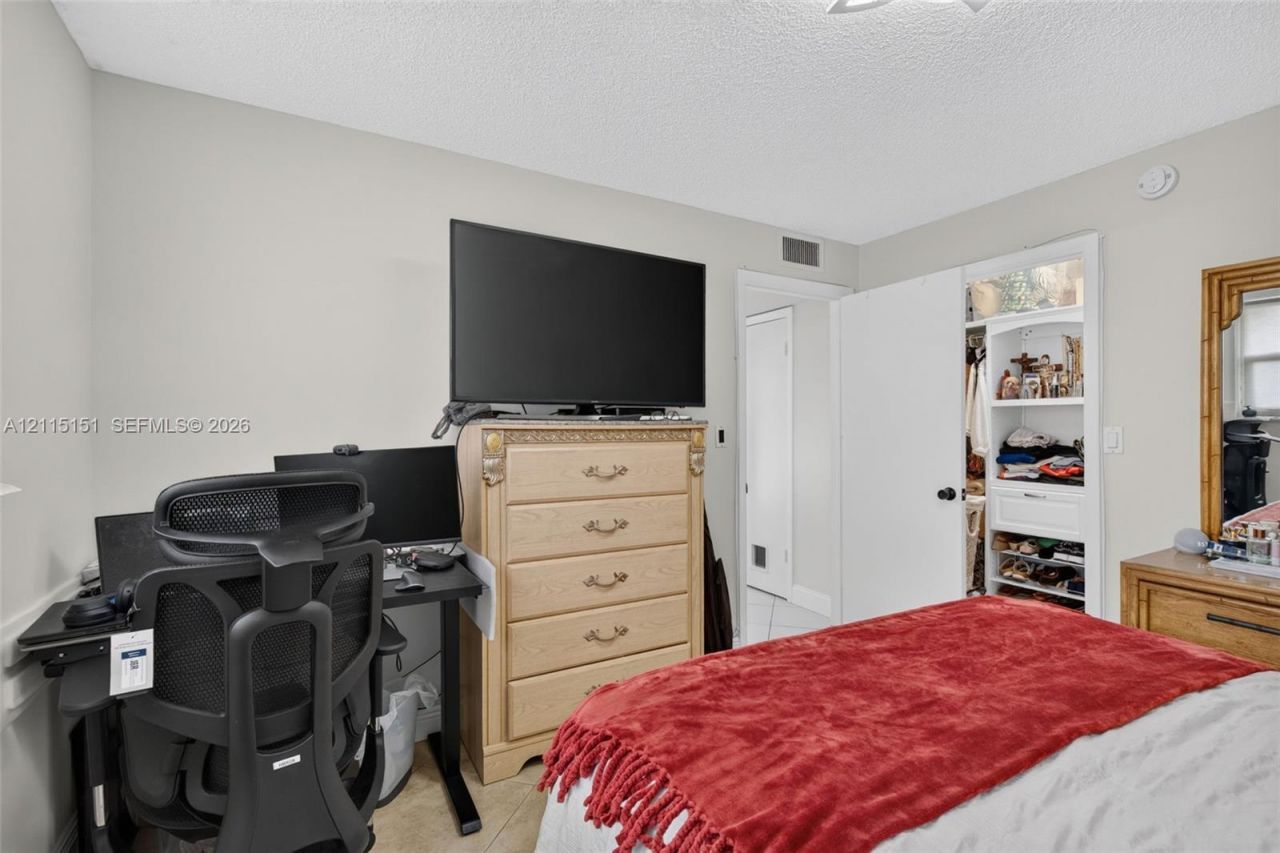 5951 NE 14th Lane , Unit 408N, Fort Lauderdale, FL 33334 Photo