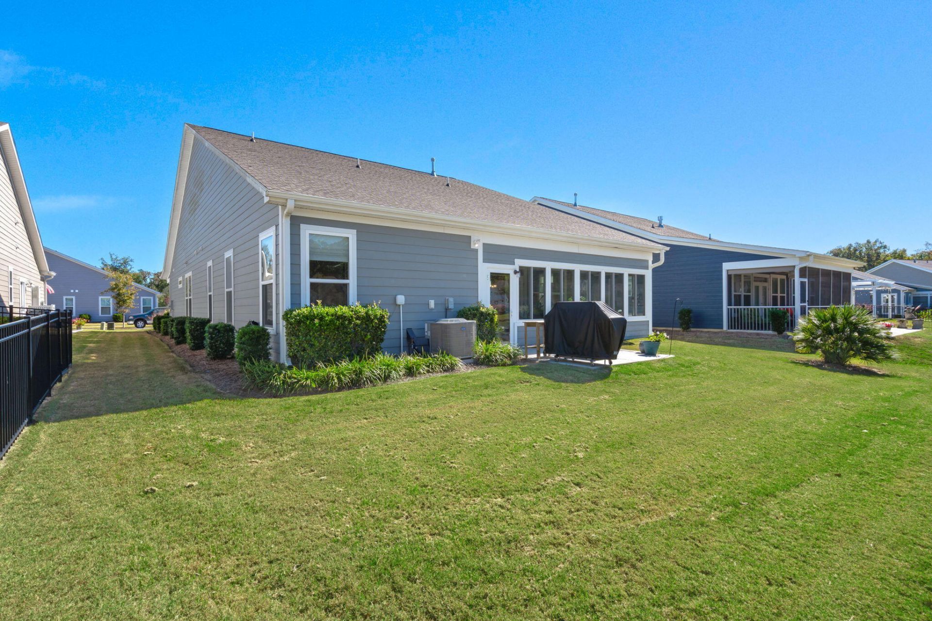 2083 Barn Swallow Road Photo 37
