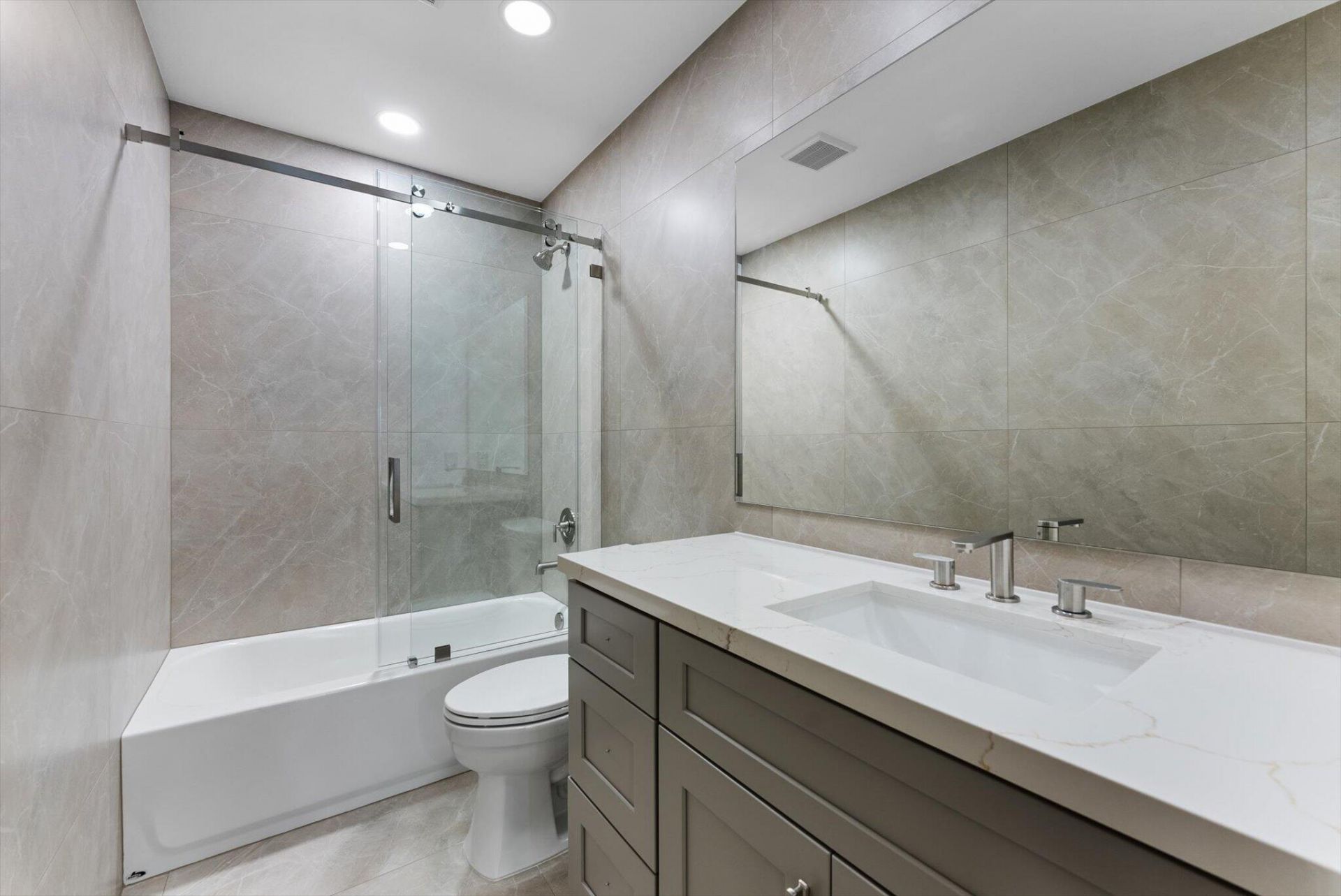 162 SE 27th Way, Boynton Beach, FL 33435 Photo