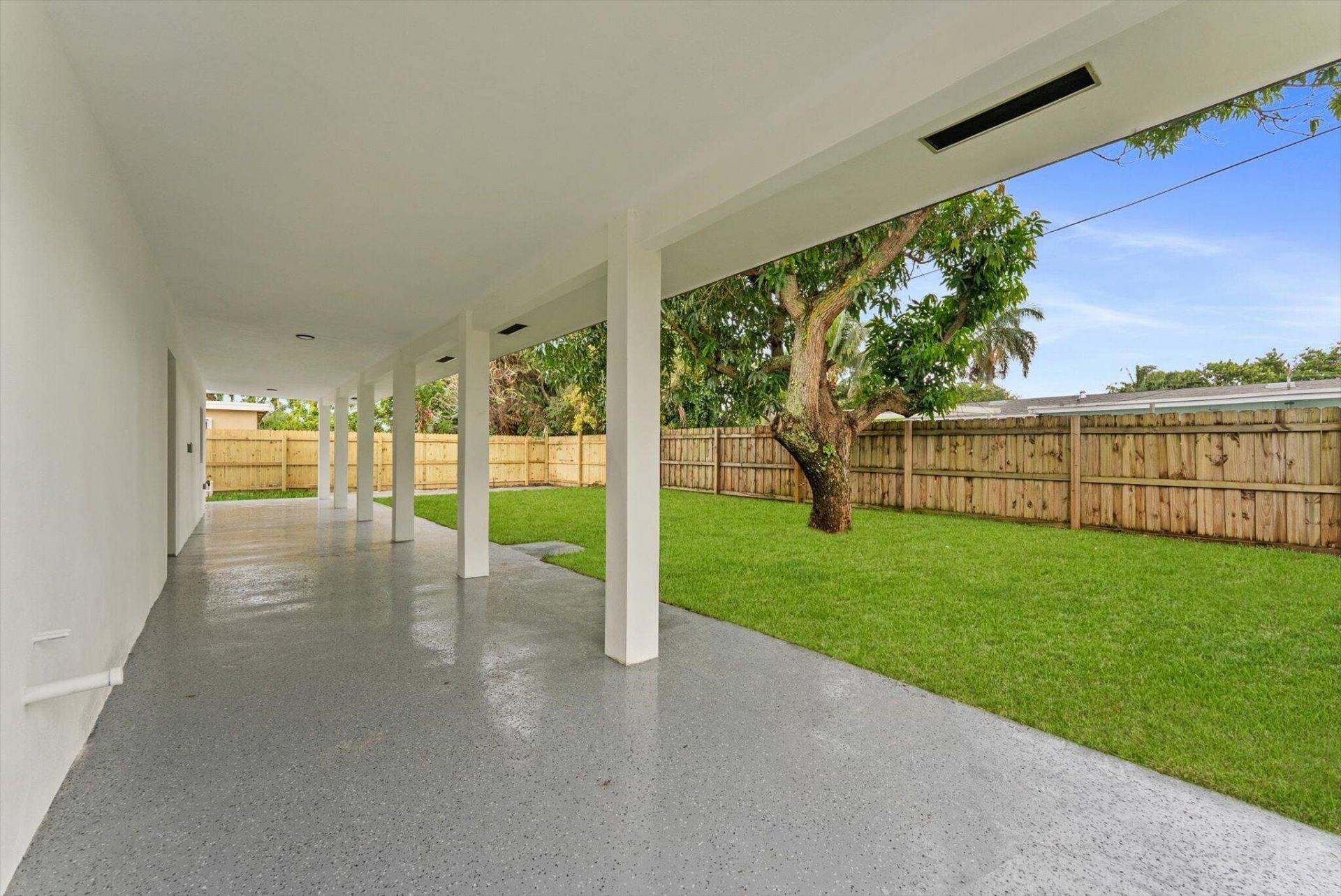 162 SE 27th Way, Boynton Beach, FL 33435 Photo