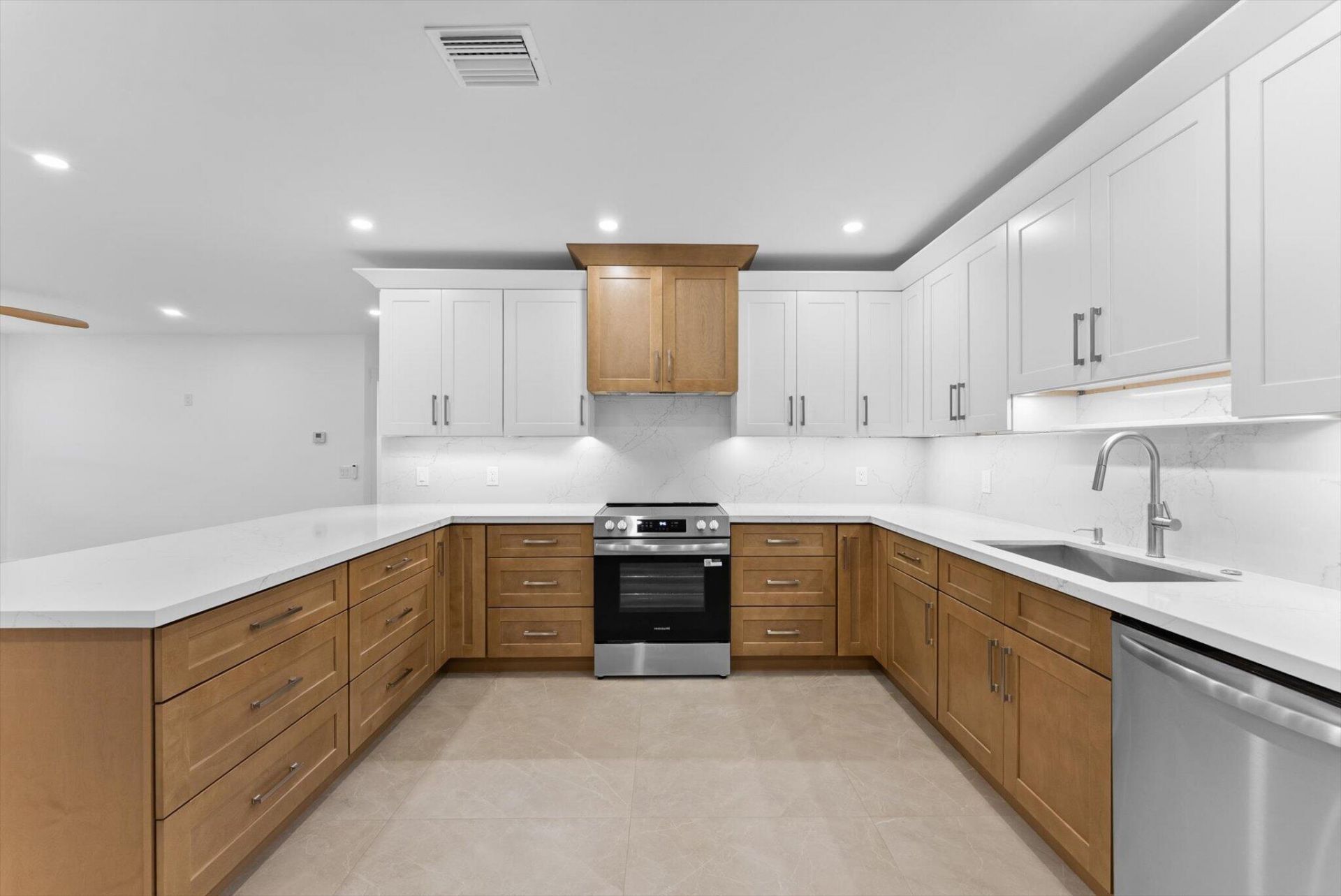 162 SE 27th Way, Boynton Beach, FL 33435 Photo