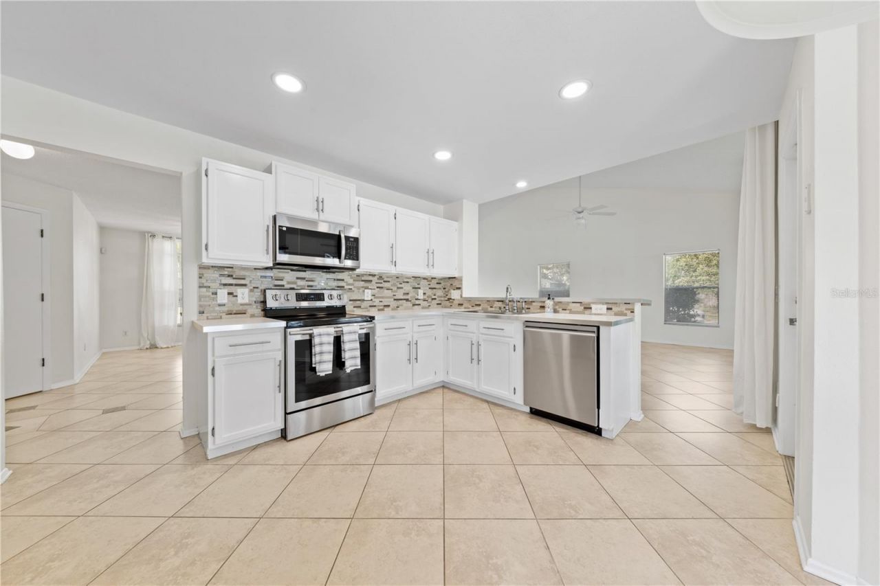 3701 Beaver Ridge Drive, Orlando, FL 32829 Photo