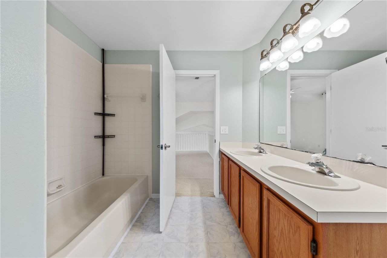 3701 Beaver Ridge Drive, Orlando, FL 32829 Photo