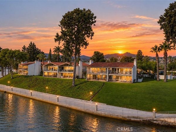 22054 Treasure Island, Canyon Lake, CA 92587
