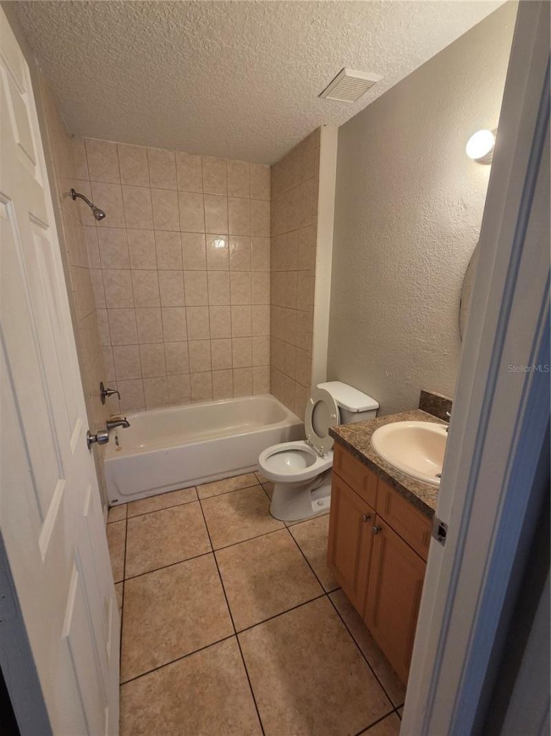 2818 Locicero Drive , Tampa, FL 33619 Photo