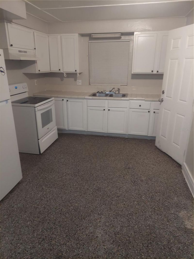 2818 Locicero Drive , Tampa, FL 33619 Photo