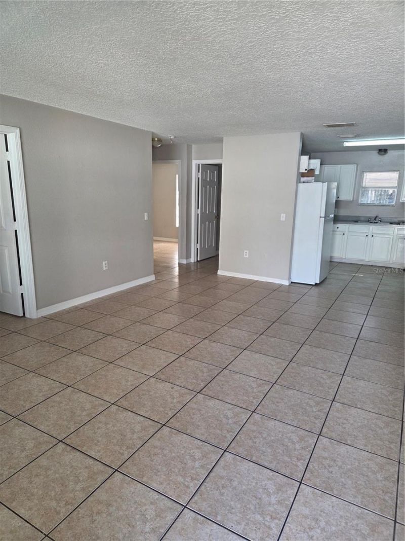 2818 Locicero Drive , Tampa, FL 33619 Photo