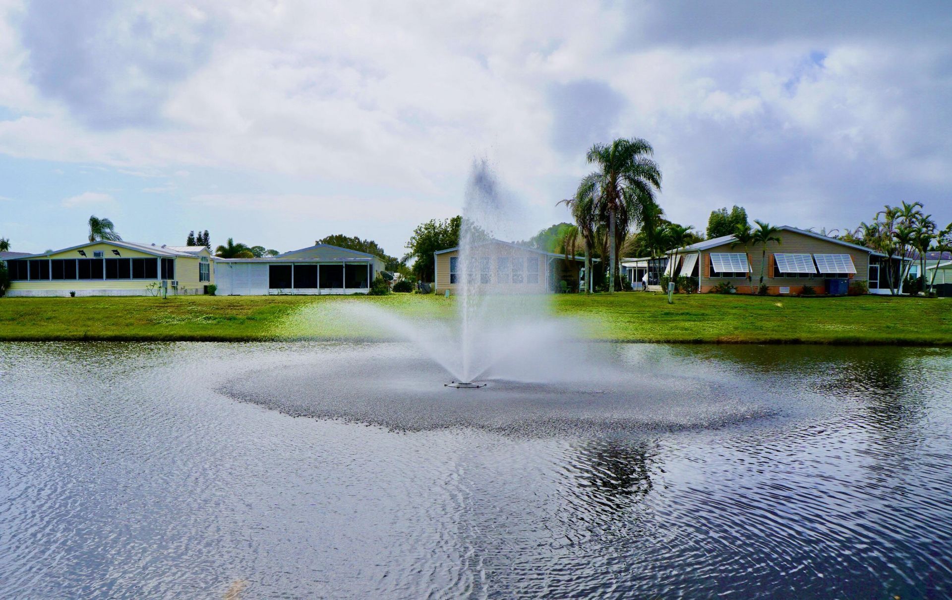 552 Tropical Isles Circle, Fort Pierce, FL 34982 Photo
