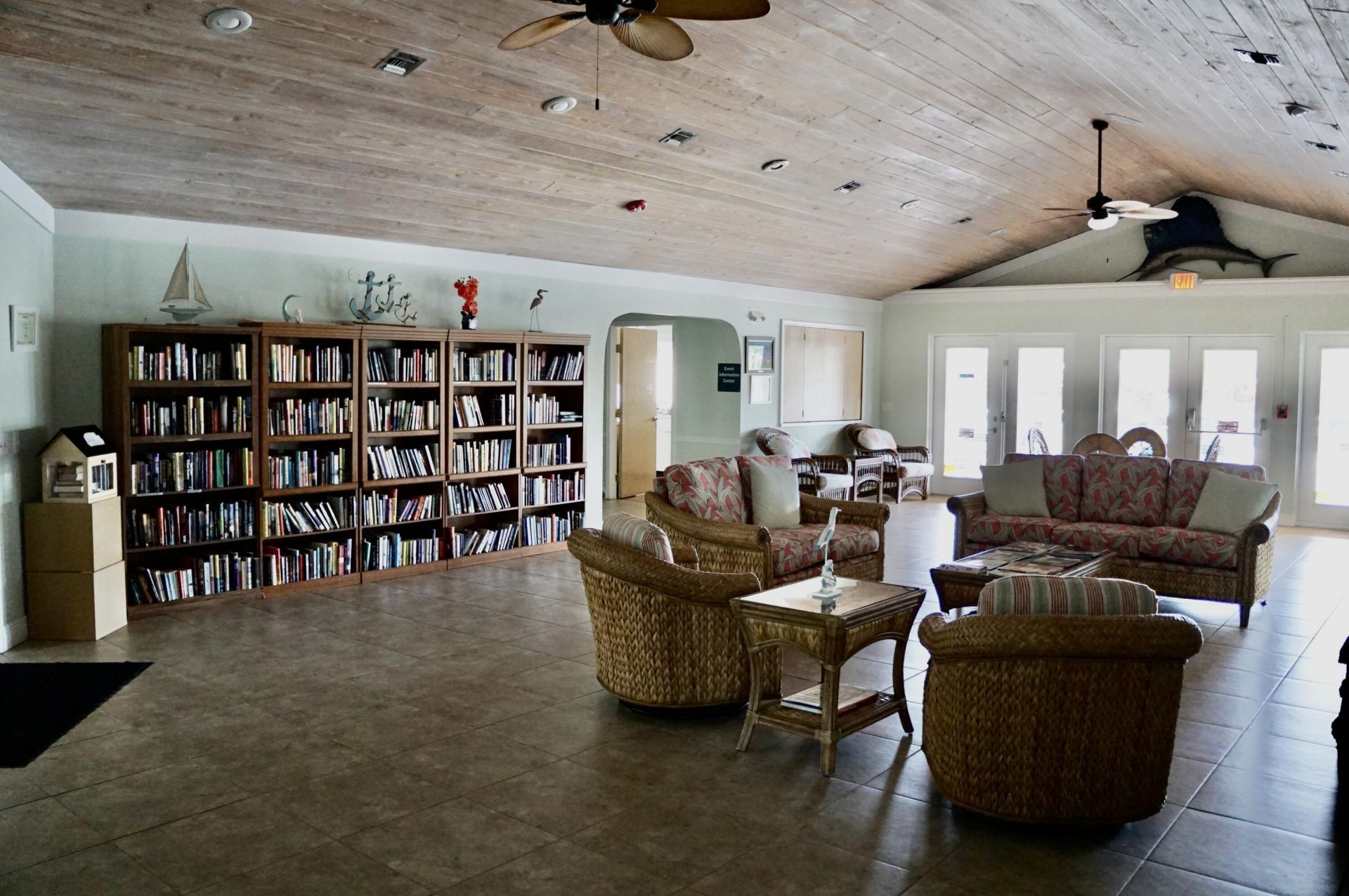 552 Tropical Isles Circle, Fort Pierce, FL 34982 Photo