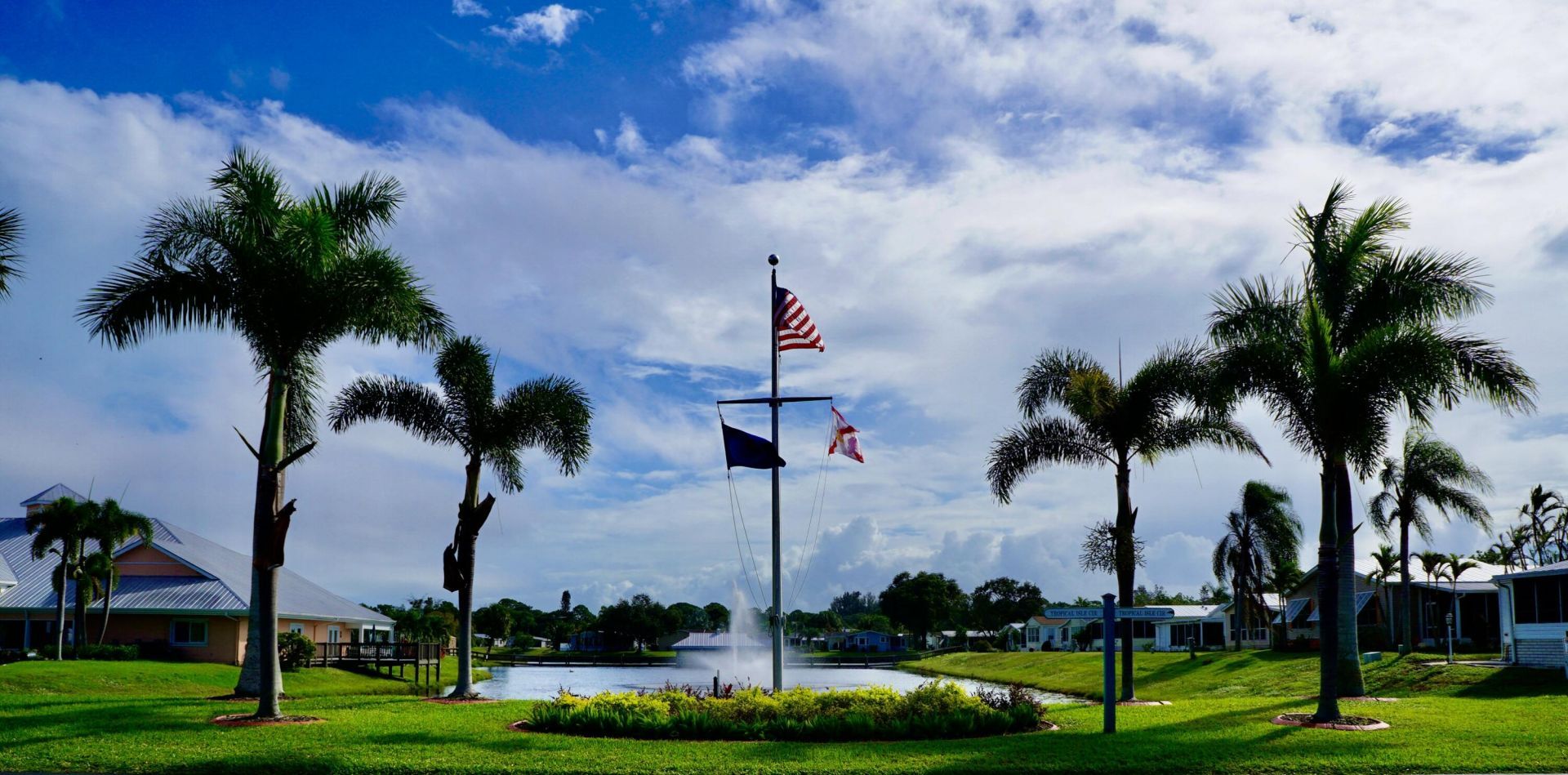 552 Tropical Isles Circle, Fort Pierce, FL 34982 Photo