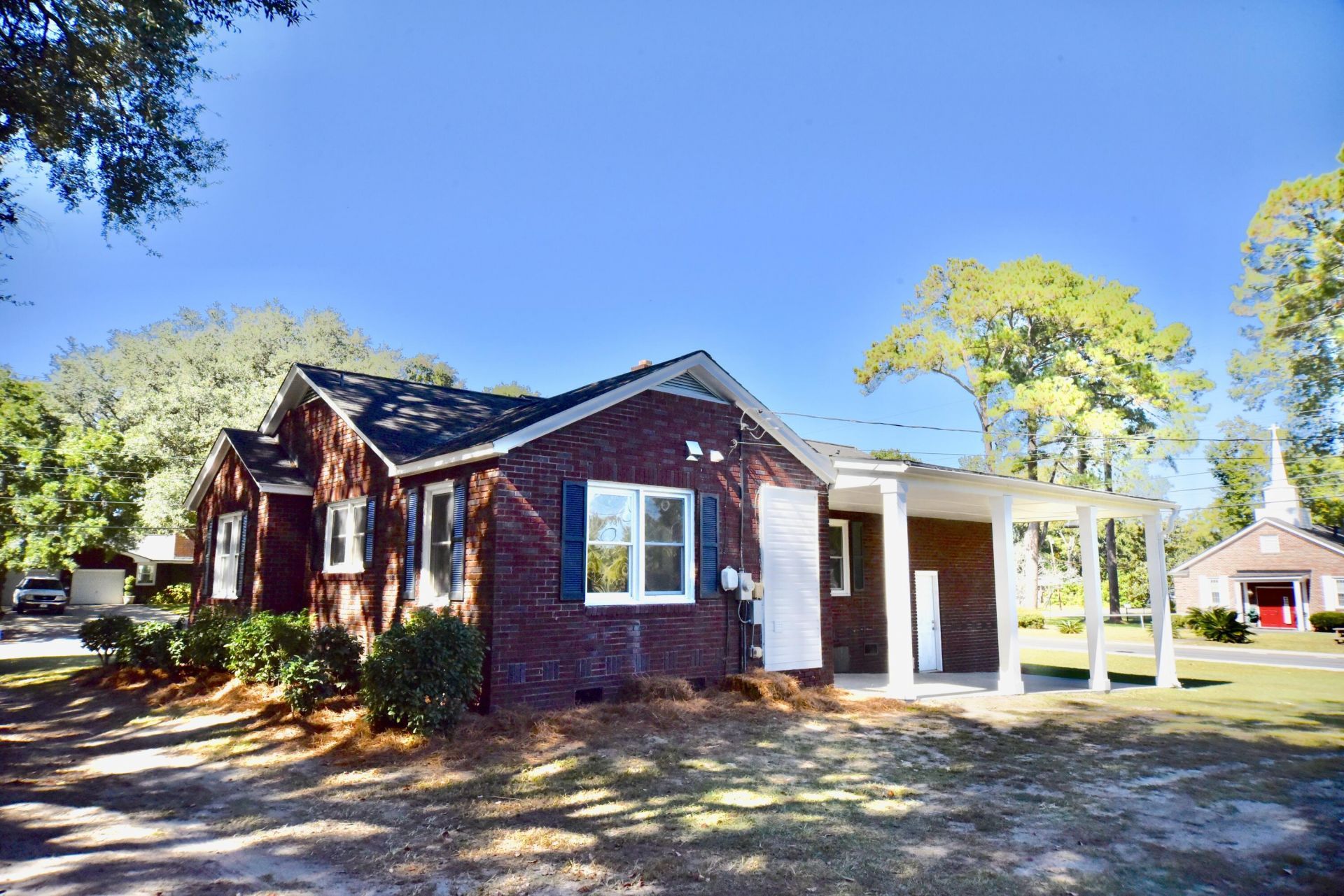 5068 Victoria Avenue Photo 33