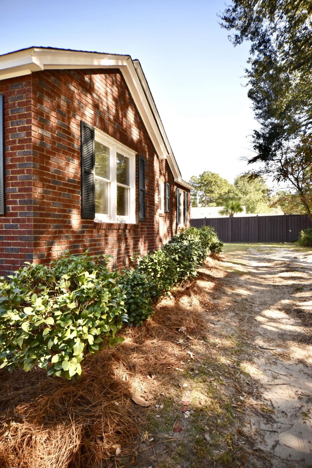 5068 Victoria Avenue Photo 34